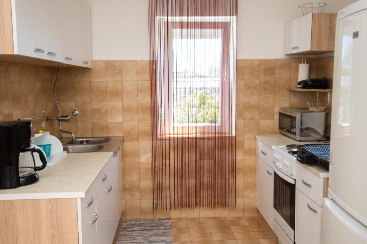 Apartmani Ivana 2 Kastela Dış mekan fotoğraf